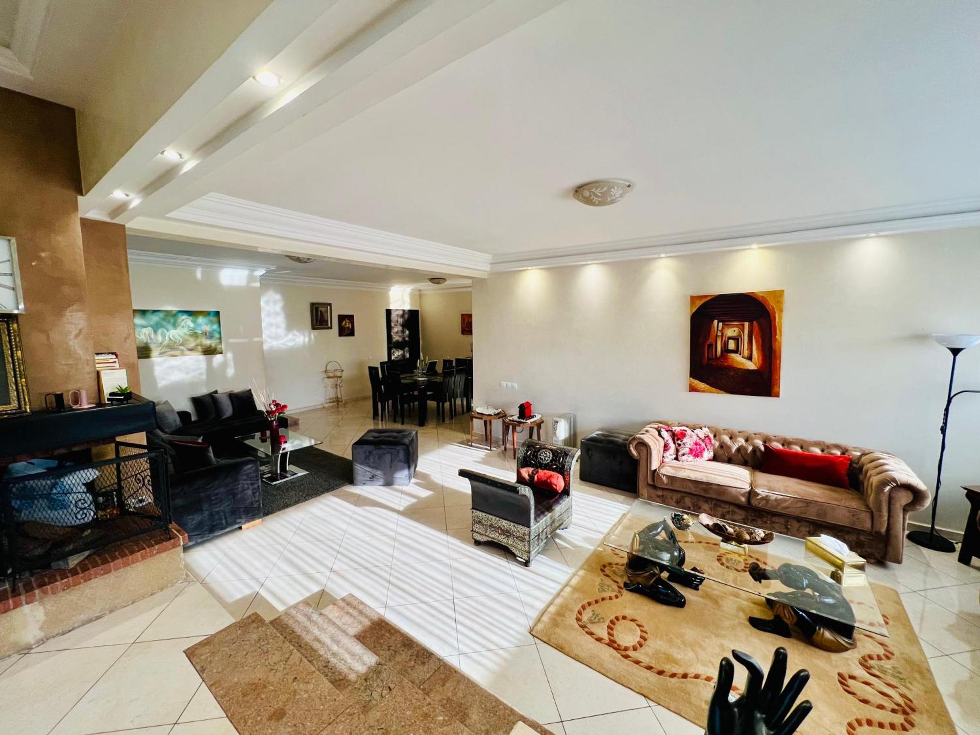 Agdal Pearl - Luxuriously Spacious & Well Located Apartment Rabat